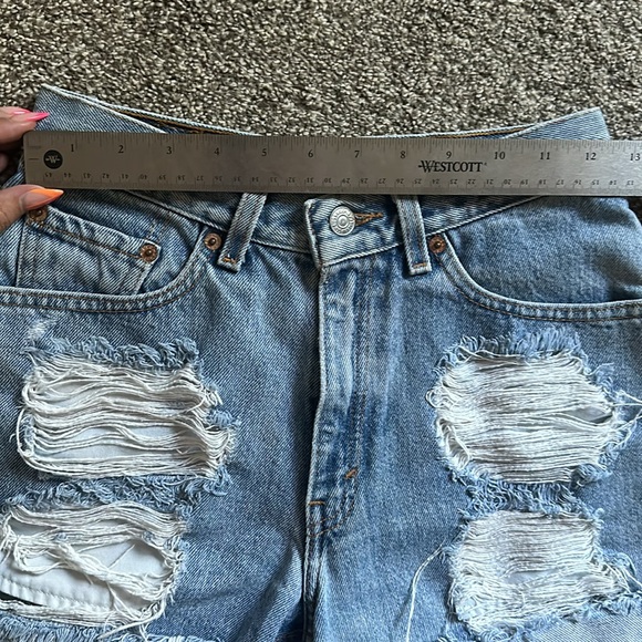 Authentic Red Tab Vintage Levi’s - Picture 5 of 8